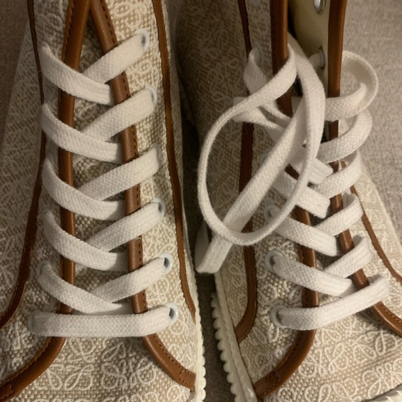 NEW LOEWE HIGH TOP SNEAKERS SIZE 42 - Picture 7 of 7